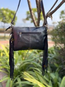 Bolso de Hombro de Cuero con Flecos, Diseño Artesanal, Estilo Bohemio, Vintage, Hecho a Mano, con Pelo de Vaca, Último Modelo - Product Image 4