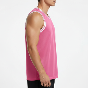 Camiseta deportiva sin mangas con cuello en V para hombre, de malla, con cuello acanalado y ribete en contraste, al por mayor - Product Image 3