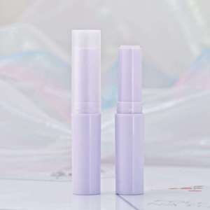 Tube de rouge à lèvres vide de luxe personnalisé en usine avec estampage à chaud, en plastique ABS rechargeable avec capuchon à vis, pour cosmétiques - Unalilia - Product Image 4