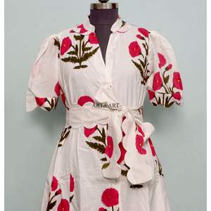 Robe élégante en coton 100% style kangourou, coupe trapèze, manches courtes, fabriquée à la main en Inde, lavable, magnifique, confortable, idéale pour les fêtes - Product Image 4