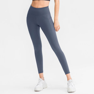 Leggings personnalisés pour femmes, fournisseur pakistanais, pantalons de yoga compressifs, vêtements de fitness pour marque privée - Product Image 1