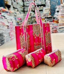 Lady Vintage Fashion Geometric Eco-Friendly Waterproof Cotton Crossbody Bag Adjustable Shoulder <b>Strap</b> Zipper Closure for Travel - Product Image 1