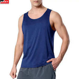 เสื้อกล้ามผู้ชาย INDEX คอกลม สีน้ำเงินล้วน ผ้าถัก แห้งเร็ว ทรงสปอร์ต เหมาะสำหรับออกกำลังกาย ผลิตจากโพลีเอสเตอร์ - Product Image 3