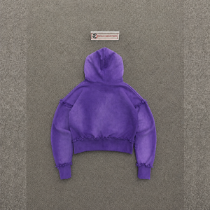 Sudadera con Capucha Morada Extra Grande de Calidad Premium, Diseño Artístico 'ART IS NOT A CRIME', Estilo Urbano, Lujo Casual, Moda Juvenil Urbana Premium, Morado P - Product Image 6