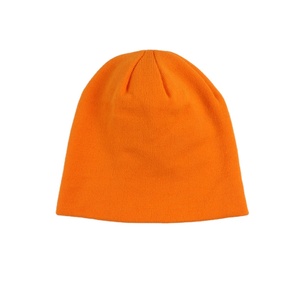Gorro de Invierno Personalizado Promocional sin Dobladillo, de Acrílico y Spandex, Liso o Bordado, para Viajes - Product Image 2