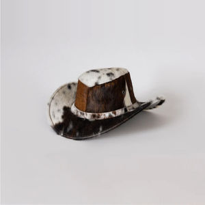 Chapeaux en cuir de vachette directement de l'usine, matériau durable, fournisseur de conception personnalisée - Product Image 2