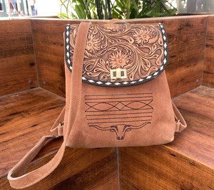 กระเป๋าเป้สะพายหลังขนาดเล็กของผู้หญิงทำจากหนังกลับสำหรับผู้หญิงบูทหนังกลับสไตล์ตะวันตกทำด้วยมือ2 in 1เปิดแบบมินิมอล - Product Image 2