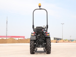 Mini tracteur à roues certifié CE, moteur Mitsubishi 26 CV, transmission par engrenages, haute productivité pour l'Europe, 4x4 VHM VT 30 - Product Image 2