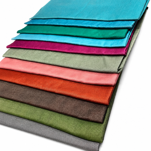 Élégant foulard en modal respirant, doux au toucher, couleur unie, hijab, châle, étole, accessoires de mode, vente en gros - Product Image 3