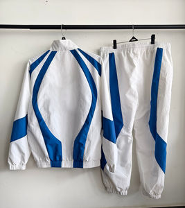 Conjuntos Deportivos Personalizados Unisex 2025 con Banda Inferior, Trajes Deportivos de Nailon Extra Grandes, Estilo Cortavientos, Conjuntos Deportivos para Hombre de Alta Calidad - Product Image 3