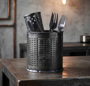 Support de rangement industriel en métal perforé pour couverts et ustensiles de cuisine sur pied - Product Image 1