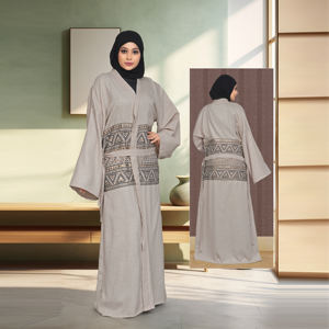 Abaya Holgada de Lino con Frente Abierto, Detalles de Lentejuelas Bordadas, Diseño con Cinturón, Elegante y Modesta, Larga hasta el Suelo, para Eid y Ramadán - Product Image 3
