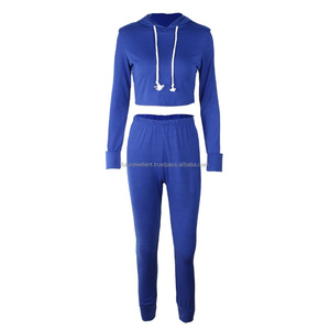 Ensemble 2 pièces mode femme en polaire unie avec sweat à capuche et pantalon – Collection Hiver – Offre Spéciale - Product Image 2