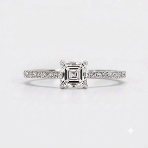 แหวนทองคำแท้ 18K ประดับเพชรแล็บโกรว์ทรง Asscher น้ำหนัก 3.18 กะรัต คุณภาพ E Color VS1 Clarity รับรองโดย IGI เหมาะสำหรับงานแต่งงานและงานหมั้น - Product Image 2