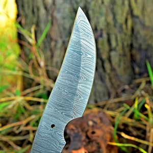 Cuchillo de acero de Damasco premium con hoja de espiga completa, cuchillo de supervivencia para exteriores, cuchillos de bolsillo para camping, logotipo personalizado, etiqueta privada, caza - Product Image 3
