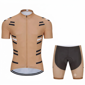 Conjunto de ciclismo personalizado marrón claro para hombre y mujer, conjunto de pantalones cortos con tirantes de manga corta, transpirable, de secado rápido, para ciclismo al aire libre, estilo deportivo - Product Image 1