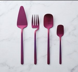 Modernes Metallbesteck-Set mit lila Farbverlauf, spülmaschinenfest, Partybesteck und Hochzeits-Tischbesteck. - Product Image 1