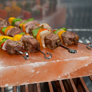 Premium Quality Refined Round Himalayan Salt Cooking Slab BBQ Grill Rack with Stainless Steel Holder natural <b>pink</b> salt brick - Product Image 6