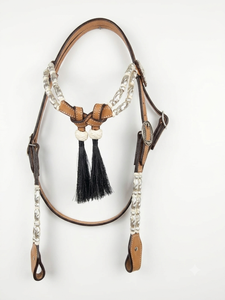Têtière de cheval en cuir véritable de style western avec broderie perlée turquoise et fermeture à boucle réglable - Product Image 1