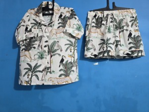 Pijama de Algodón Orgánico 100% con Estampado de Animales de la Selva, Estilo Indio, Conjunto de Pijama Corto, Ropa de Dormir al por Mayor - Product Image 2