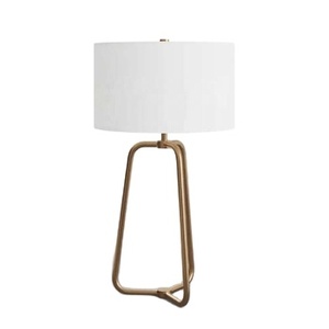 Lámpara de Mesa Decorativa Moderna de Aluminio Dorado de Alta Calidad, Estilo Mid-Century, Ecológica, para Sala de Estar, Dormitorio, Comedor - Product Image 1