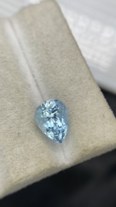 Piedra Preciosa Suelta de Aguamarina Natural Certificada, Corte en Forma de Pera, Color Superior, con Buena Calidad de Color y Brillo, 2.32 Quilates - Product Image 3