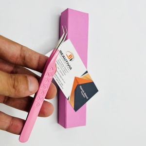 Pinzas de extensión de pestañas de acero inoxidable de 45 grados, pinzas recubiertas de rosa con estampado de corazón con caja rosa para Aplicación de pestañas - Product Image 5
