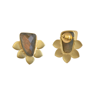 Boucles d'oreilles clous Constellation en laiton plaqué or 18 carats avec pierre semi-précieuse Labradorite, faites à la main, légères, tendance, unisexe, design de créateur - Product Image 5