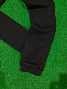 Ensemble de survêtement Loshaypappay de qualité avec pantalon de jogging à revers et sweat à capuche brodé pour homme – Collection Hiver - Product Image 4