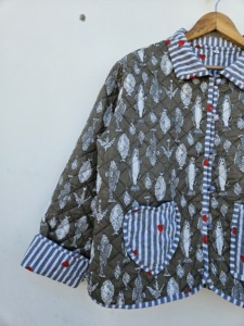 Chaqueta de Punto Floral Negra, Transpirable, con Cuello Chal, Manga Corta, Ropa Exterior de Primavera para Mujer, Regalo para Ella - Product Image 4