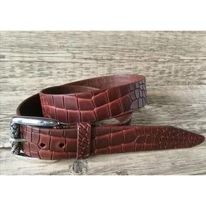 Cinturones de Cuero de Búfalo Auténtico con Hebilla de Acero Inoxidable, de la Mejor Calidad, Color Negro, para Hombre, con Logotipo Personalizado - Product Image 4