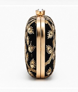 Elegant Black Velvet Clutch With Gold Floral Embroidery Magnetic Closure Women's Party Wedding Handbag - Product Image 4