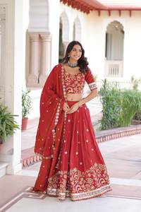 Lehenga choli de tela de seda Vichitra premium con lentejuelas y bordados con hilo a precio de mayorista - Product Image 6