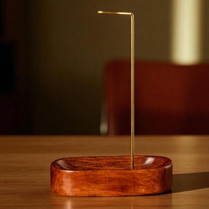 Soporte de Incienso Minimalista de Madera con Base de Latón y Recolector de Cenizas Elegante, Superventas - Product Image 1