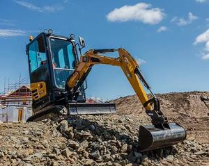 Efficient Used 3 Ton Yellow Tracked Excavator with 360 Degree Rotation and Durable Tracks for Urban Infrastructure - Product Image 6