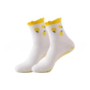Calcetines de Yoga para Mujer al por Mayor, con Bordado de Frutas, Spandex/Poliéster, Transpirables, Ecológicos, Calcetines Cortos de Verano para Yoga y Danza - Product Image 1