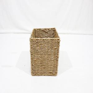 Panier de rangement moderne en jonc de mer, tissé, carré, avec poignée, pour salon, cuisine, salle de bain - Product Image 1
