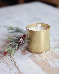 Portavelas de metal de diseño para decoración moderna del hogar, hoteles y mesas de restaurante. - Product Image 1