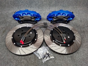 Kit de freinage de haute qualité G63 6 pistons, étriers de frein perforés, plaquettes de frein et étriers Mark X pour K - Product Image 4