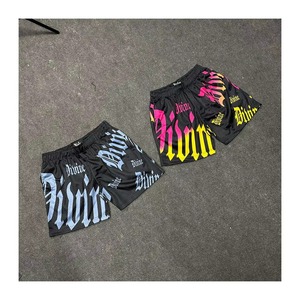 กางเกงขาสั้นสีดำสำหรับผู้ชาย Divine Men's ลายพิมพ์แบบ Sublimation สไตล์สตรีท เอวยางยืด ระบายอากาศได้ดี ผ้าซาติน - Product Image 1