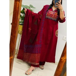 NEW LAUNCHING 3 PCS SALWAR KAMEEZ TOP-BOTTOM & DUPATTA TRADITIONAL FORMAL LOOK for OFFICE & PARTY WEAR - Product Image 1