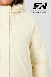 Veste d'hiver rembourrée personnalisée pour femmes, de haute qualité, décontractée, ultra-chaude, respirante, enduite, durable, imperméable, à capuche, pour l'extérieur - Product Image 5