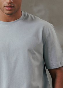 T-shirt Homme Uni en Coton 100% Personnalisable avec Logo de Votre Marque – Qualité OEM – Col Rond – T-shirts Décontractés pour Hommes - Product Image 3