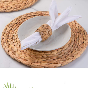 Set de 4 dessous-de-plat tressés en rotin et en feuilles de maïs style bohème, pour table de ferme, printemps, mariage, Noël, fête - Product Image 3