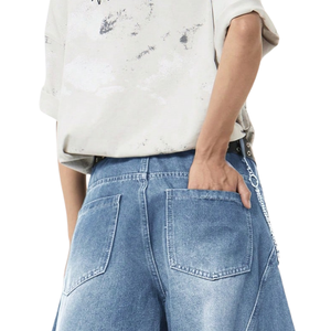 Jean ample décontracté pour homme en denim bleu clair délavé, coupe large, longueur intégrale, style streetwear, avec détail de poche moderne - Product Image 4