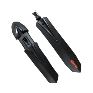 Guardabarros de bicicleta de plástico de liberación rápida modernos y elegantes guardabarros delanteros y traseros fáciles de instalar para bicicletas de carretera y BMX - Product Image 2