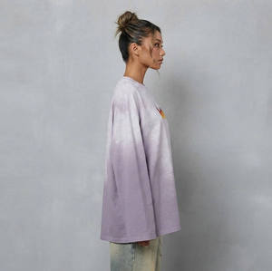 T-shirt à manches longues surdimensionné pour femme avec logo personnalisé, dégradé violet, logo flamme, col rond, coupe ample, en coton tricoté, décontracté, toutes saisons - Product Image 3