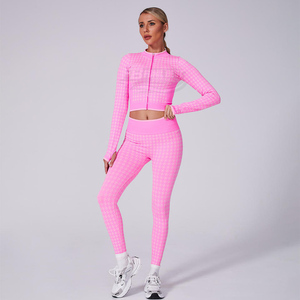 Conjunto Deportivo de 2 Piezas para Mujer, sin Costuras, Elástico, Ecológico, Transpirable, para Yoga, Gimnasio y Fitness, de Secado Rápido - Product Image 3