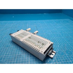 Conjunto de Válvula Solenoide Neumática CKD N3E00660-M + N4E0-Q-C, Usado como Pieza de Repuesto para Equipos Legacy Semiconductor - Product Image 2