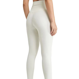 Nuevo Conjunto de Yoga para Mujer, Último Diseño, Alta Calidad, Bra y Leggings Transpirables y Ligeros - Product Image 3